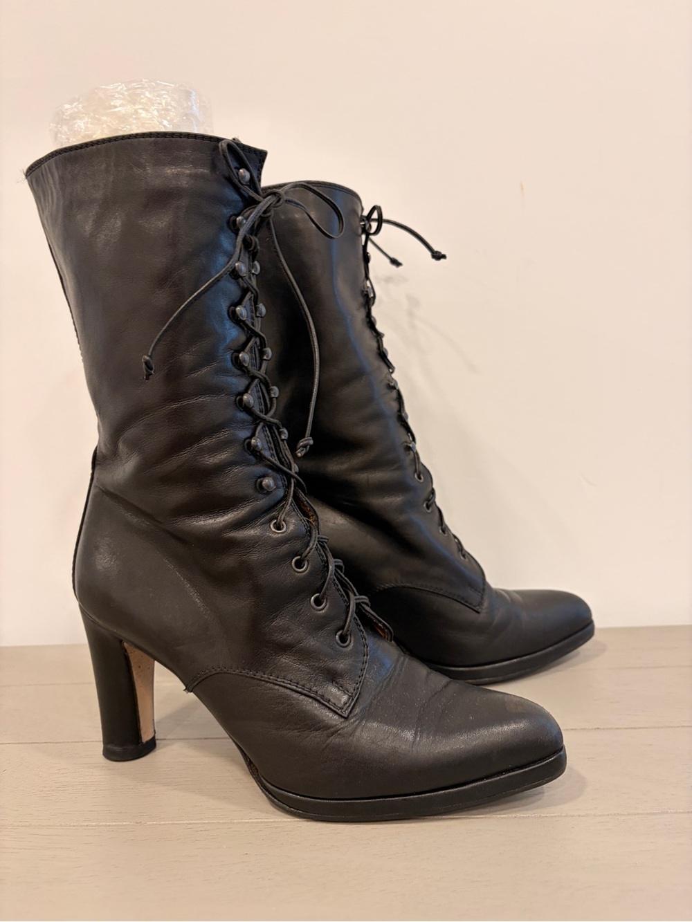 Vintage Walter Steiger Mid Calf Lace Up boots- made in Italy